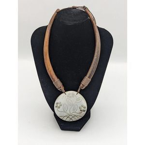 Large Mother Of Pearl Abalone Statement Necklace Choker Pendant Wood Natrual